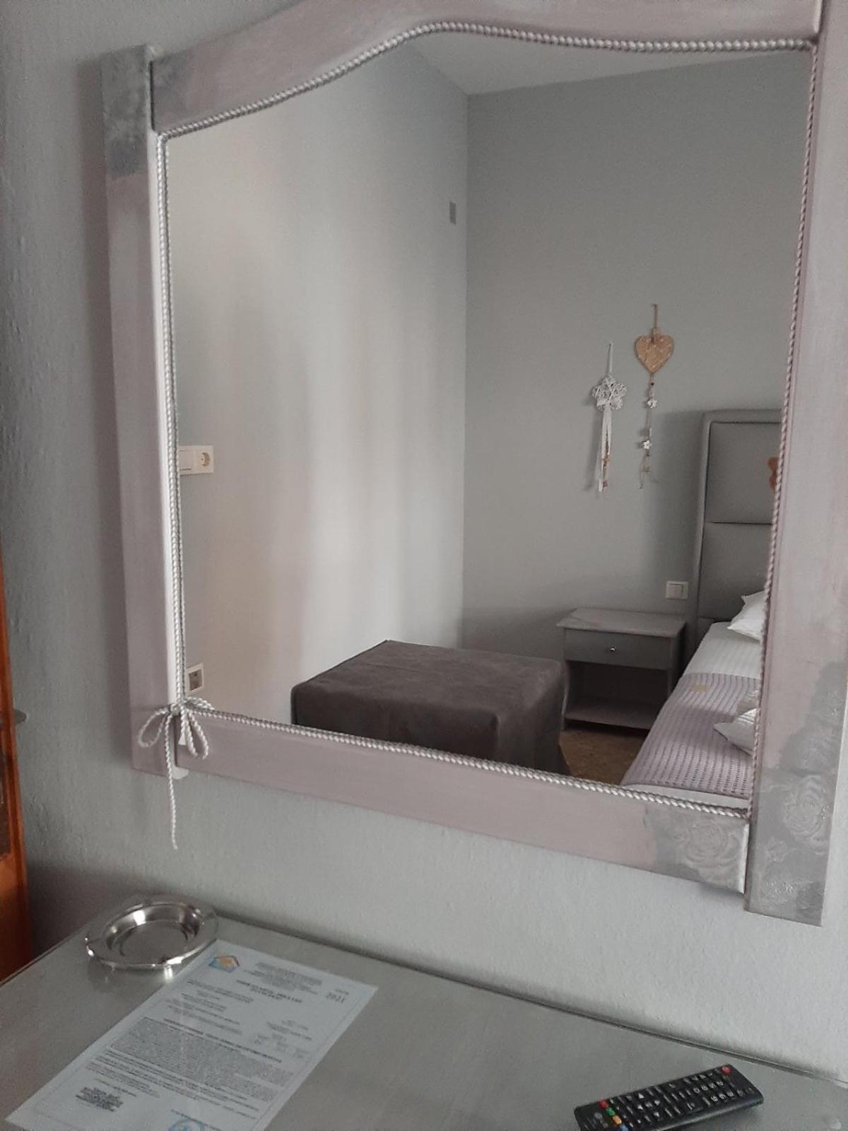 Elenas Apartments Сарти Экстерьер фото