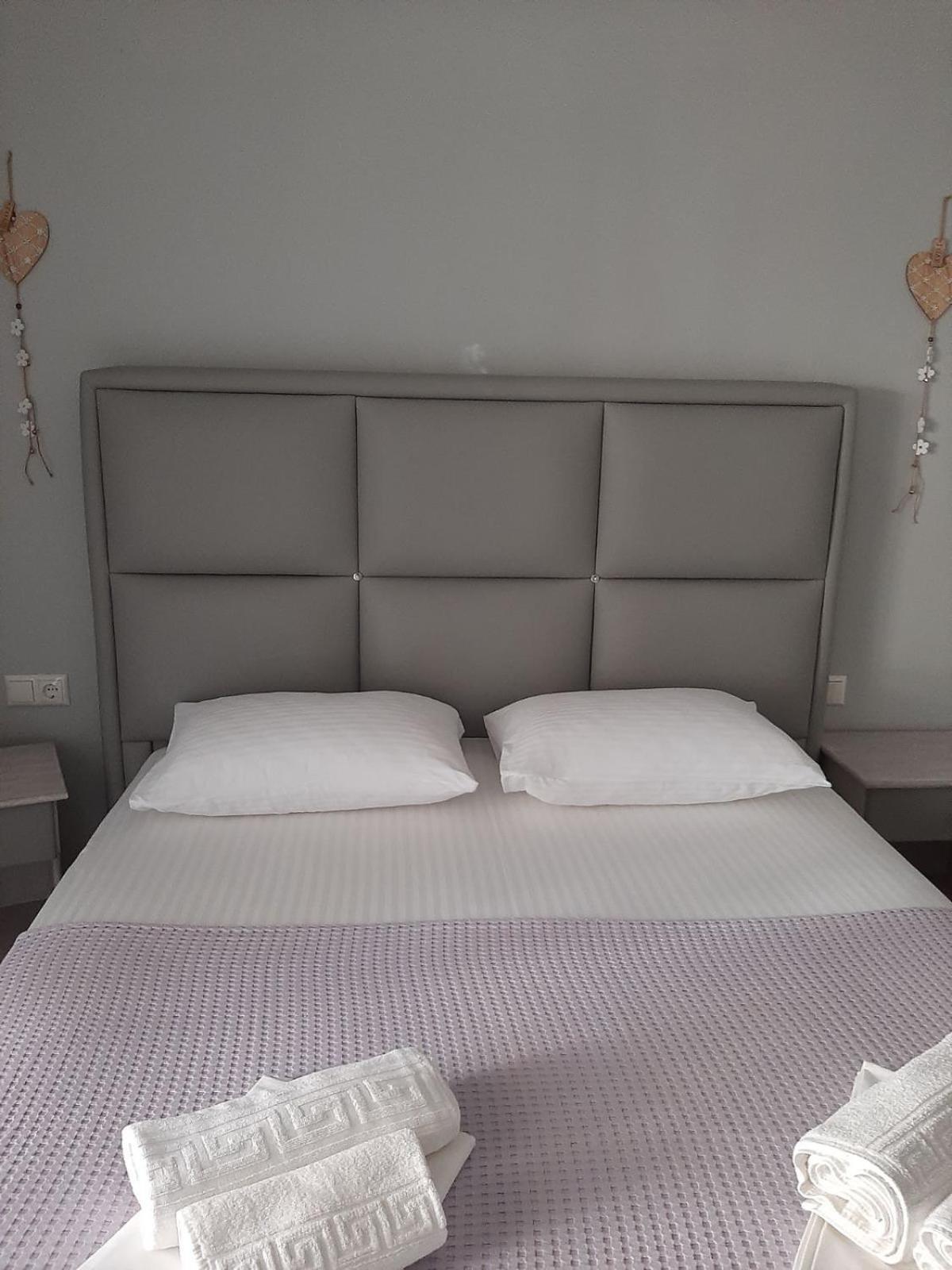 Elenas Apartments Сарти Экстерьер фото